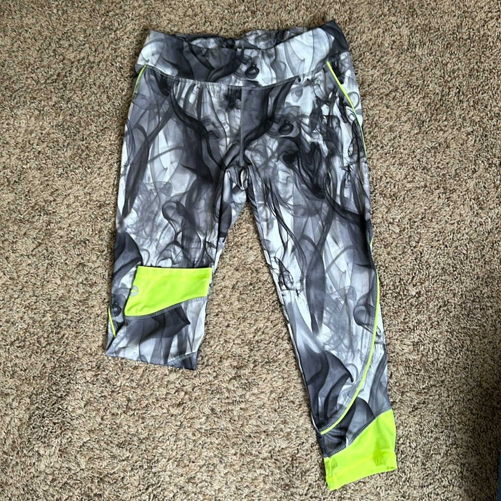 Avia smoke workout pants - Capri